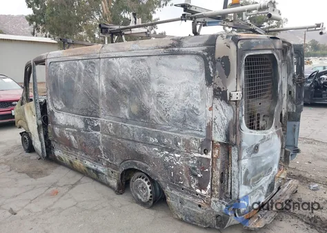 2012 Mercedes-Benz Sprinter 2500 из США, поврежденный, VIN WD3PE7CC6C5718345